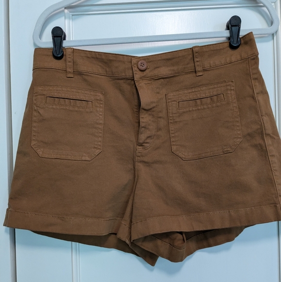 J. Crew Pants - NWT J. Crew shorts bown